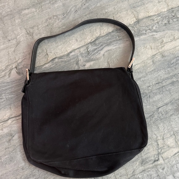 Vintage Fendi Black Nylon Shoulder Bag – FF Silver Buckle - Picture 4 of 4